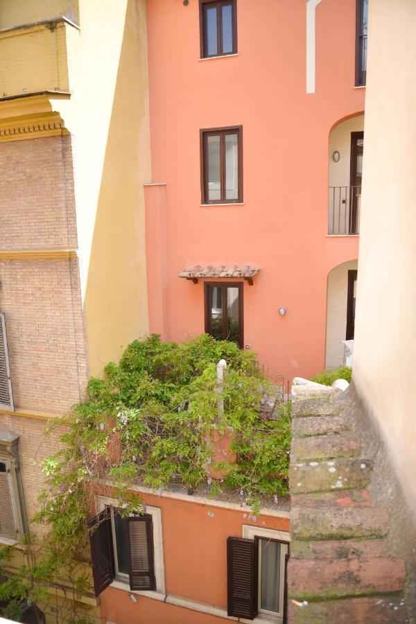 Fidia Palace Claudia'S Apartment Colosseo Rzym Zewnętrze zdjęcie