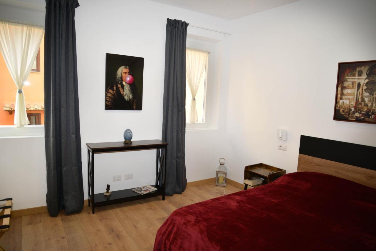 Fidia Palace Claudia'S Apartment Colosseo Rzym Zewnętrze zdjęcie
